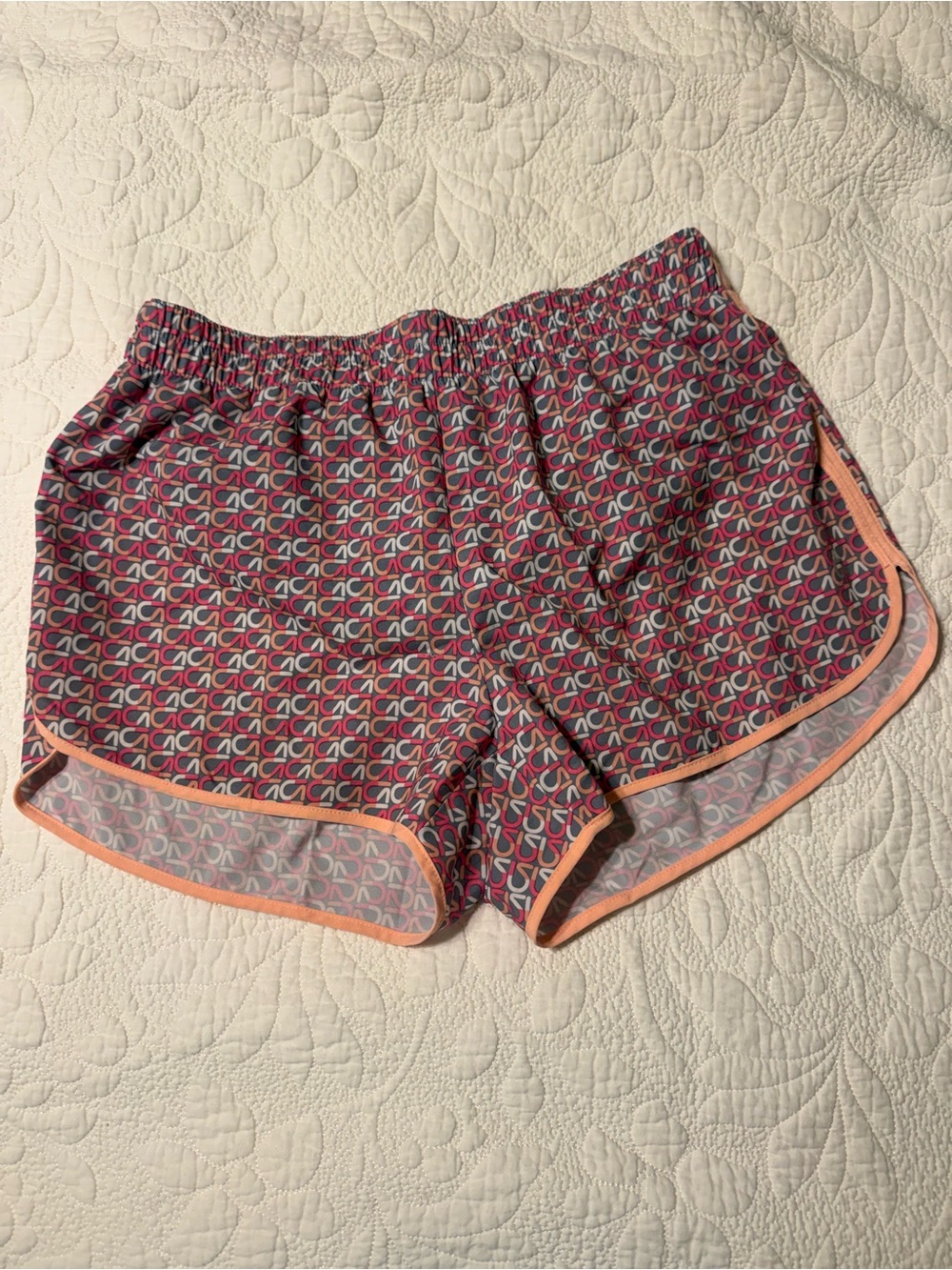 Gap Fit Patterned Runner Shorts with Coral Trim Size XS